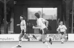 Steve Foster has just levelled the scores at 1-1