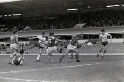 Mick Harford tries another shot