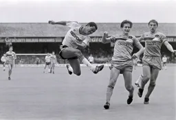 An acrobatic effort by Brian Stein