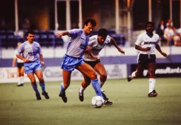 Future Hatter Trevor Peake holds off Mike Newell