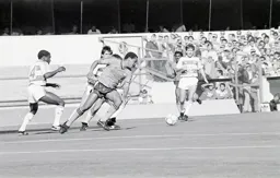 Brian Stein blocked through the middle