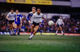 Brian Stein chases a through ball