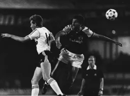 Kingsley Black loses the flight of the ball