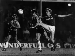 David Oldfield`s high boot makes Russell Osman grimace