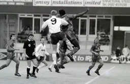 Iain Dowie up with the Chelsea defender