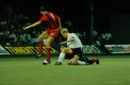 Iain Dowie loses out to the Palace keeper Martin