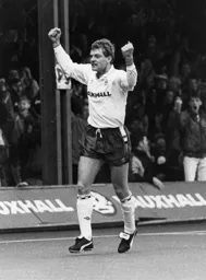 Lars Elstrup celebrates