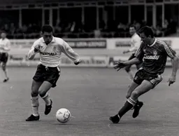 Jason Rees in a midfield duel with Steve Nicol