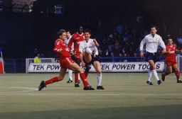 Dave Beaumont clears upfield