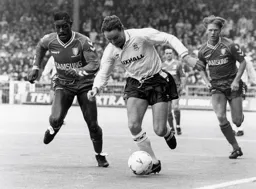 Kingsley Black off down the wing