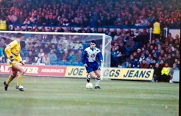 Richard Harvey looking for a teammate