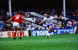 Phil Gray about to take on his marker