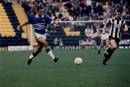 Des Linton plays the ball forward