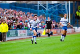 Paul Telfer cuts inside