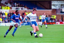 Steve Claridge socks down usual