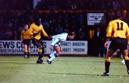 Scott Oakes on his way down