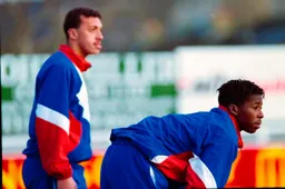 Des Linton and Martin Williams watch on