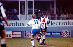 David Preece off to help a teammate