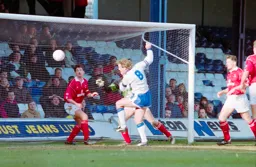 Kerry Dixon closing in on goal