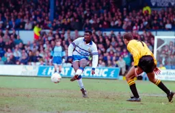 Marvin Johnson sends the ball forward