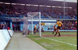 Scott Oakes celebrates his goal