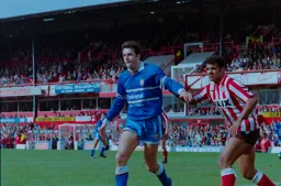 John Dreyer being marked by Black Cats Don Goodman