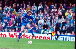 Kerry Dixon not sure what to do with the ball