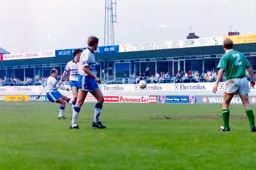 David Preece has a go from outside the box