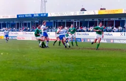 Paul Telfer from outside the box