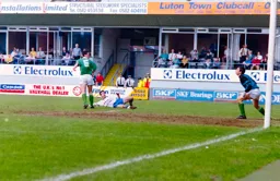 Phil Gray’s effort goes skywards