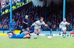 Phil Gray away from his marker