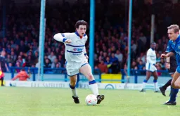 Ceri Hughes moving forward