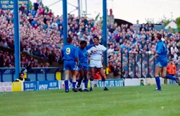 Chris Kamara getting involved