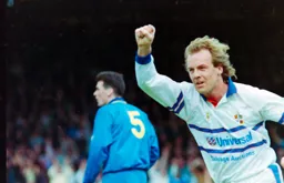 Kerry Dixon celebrates