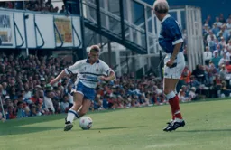 Scott Houghton takes on Mark Stimson