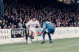 Paul Telfer goes one on one with Chris Powell