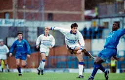 Ceri Hughes tries at goal
