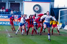 Last minute crowded box