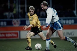 Kerry Dixon in attacking mode