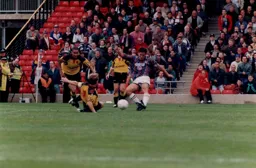 Paul Telfer wins his duel