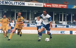 Jonny Vilstrup moves forward with the ball