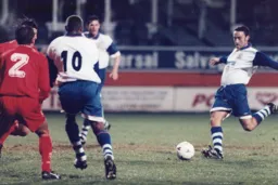 Scott Oakes about to score the Town's first goal