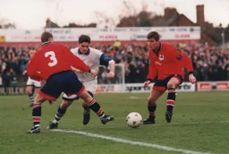 No way through for Thorpey this time