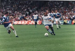 Kim Grant on the attack but can't add the winner making it one win in the last five home games