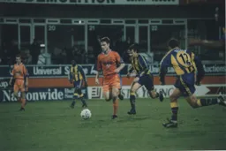 Steve Davis goes on one of his customary runs