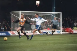 Sean Ever chases down the ball