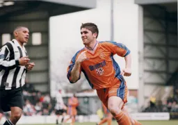 Tony Thorpe celebrating