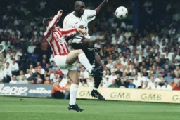 Emmerson Boyce wins his challenge