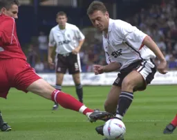 Sol Davies tried to evade the tackle