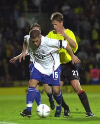 Dean Crowe breaks away